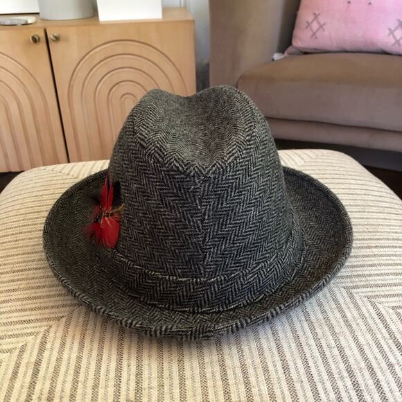 DOBBS Fifth Avenue Grey Tweed Fedora Hat - Picture 4 of 9